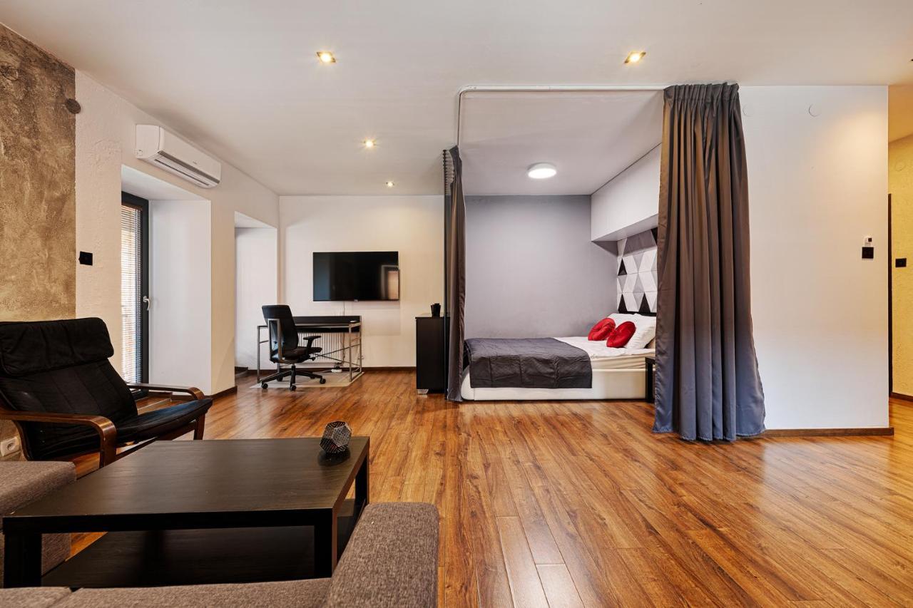 Apartamenty Lookap Loft Ceglany Łódź Exterior foto